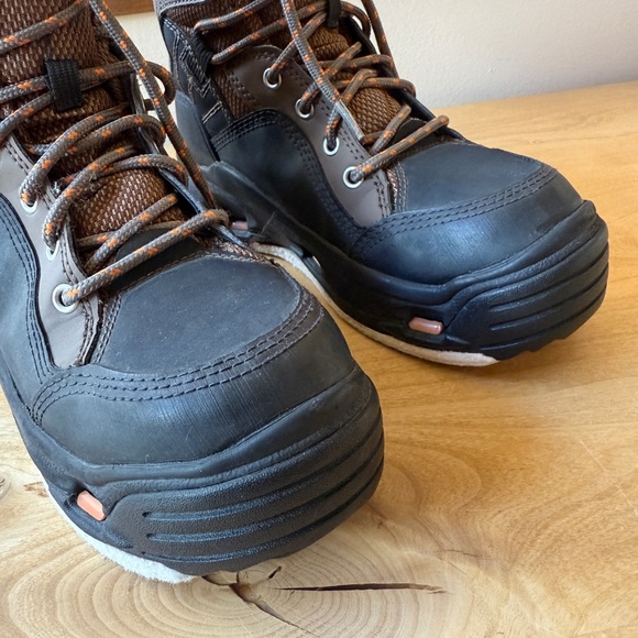 KORKERS BUCKSKIN WADING BOOT FLY FISHING FELT BOTTOM LACE UP DURABLE ANGLER 7 - Picture 5 of 12